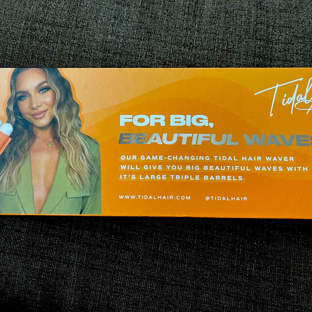 Hair waver by Tidal Hair